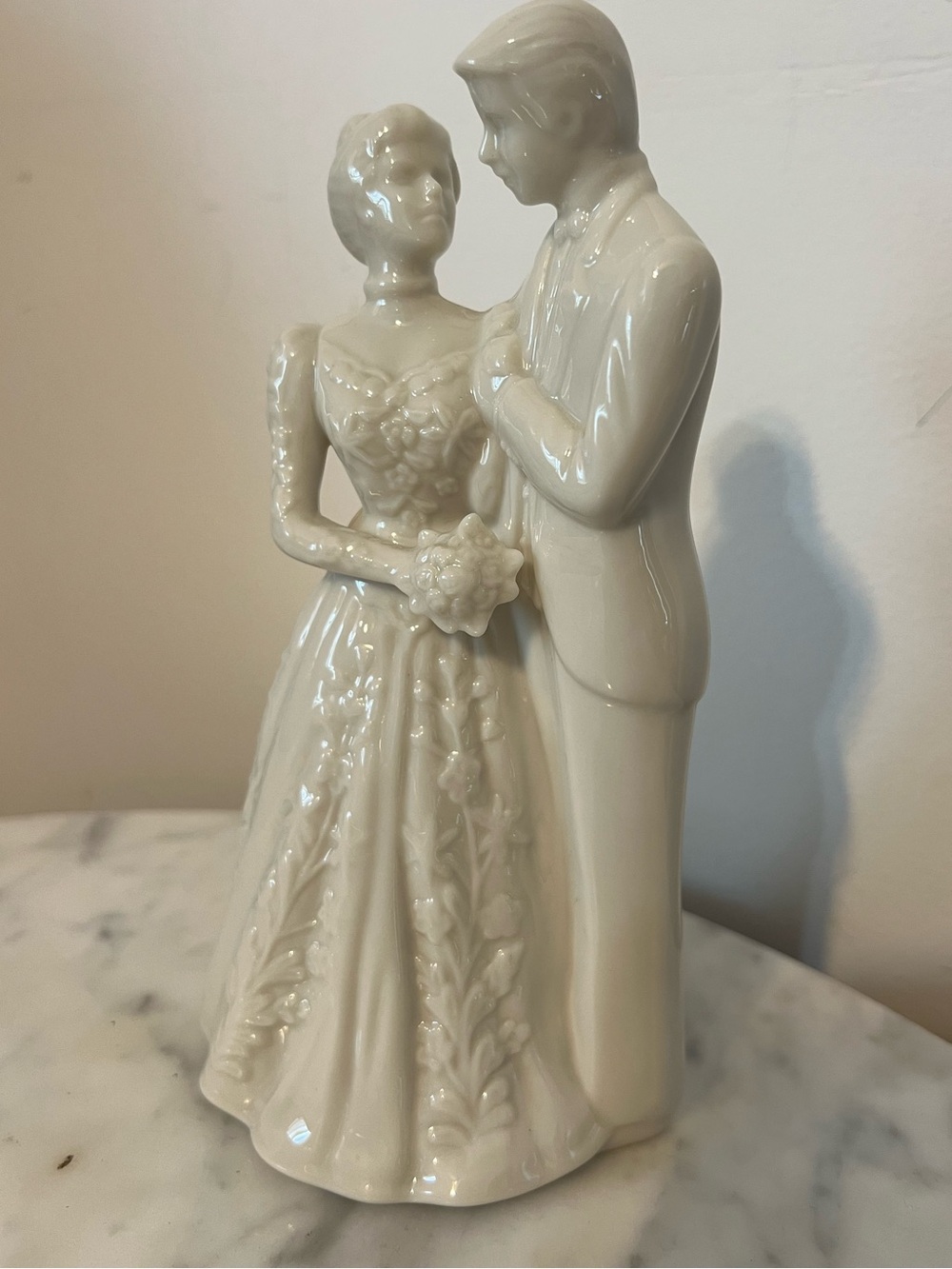 Lenox Glossy White Porcelain Bride and Groom Figurine with Teal Box Vintage - Picture 3 of 5